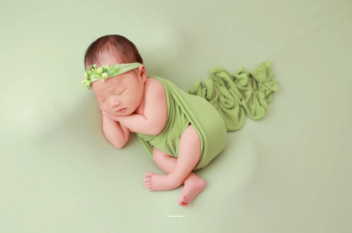 杭州宝宝拍嗝吐奶